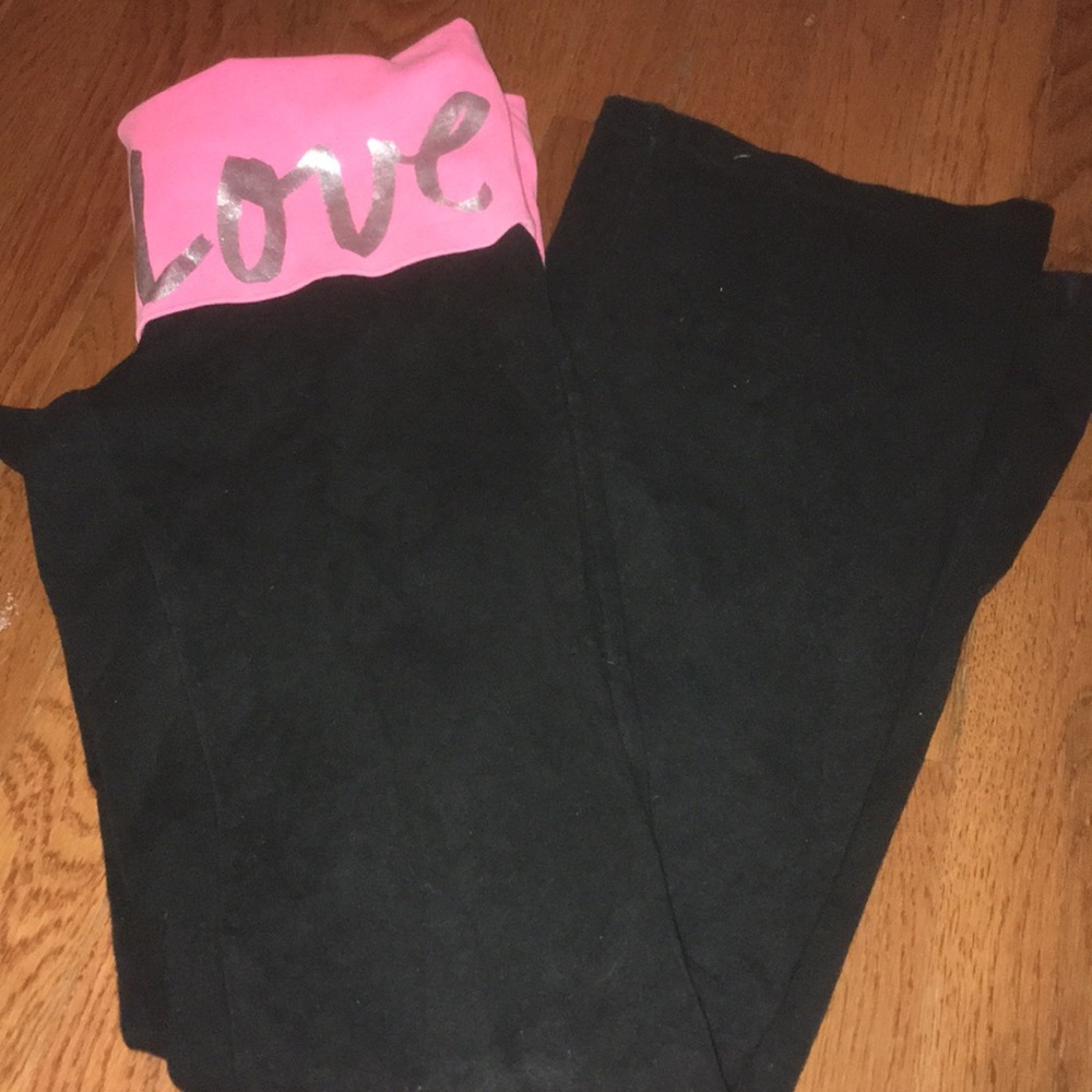 PINK yoga pants